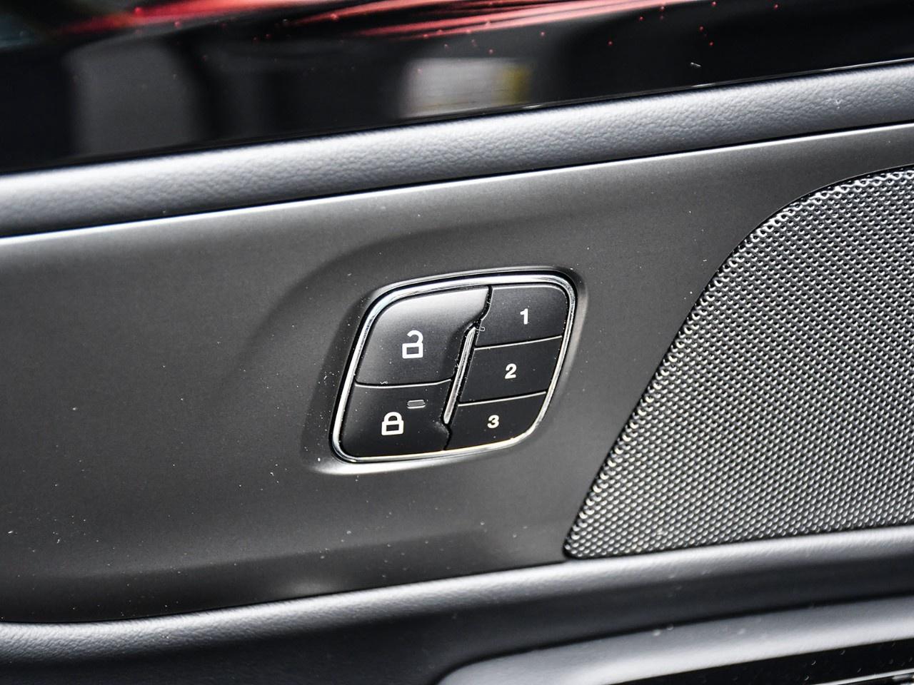 2026 Lincoln Nautilus Premiere AWD Photo