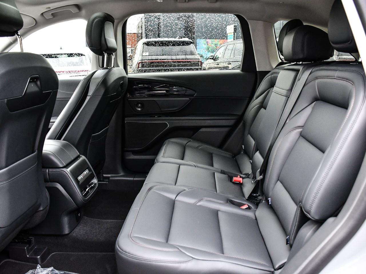 2026 Lincoln Nautilus Premiere AWD Photo