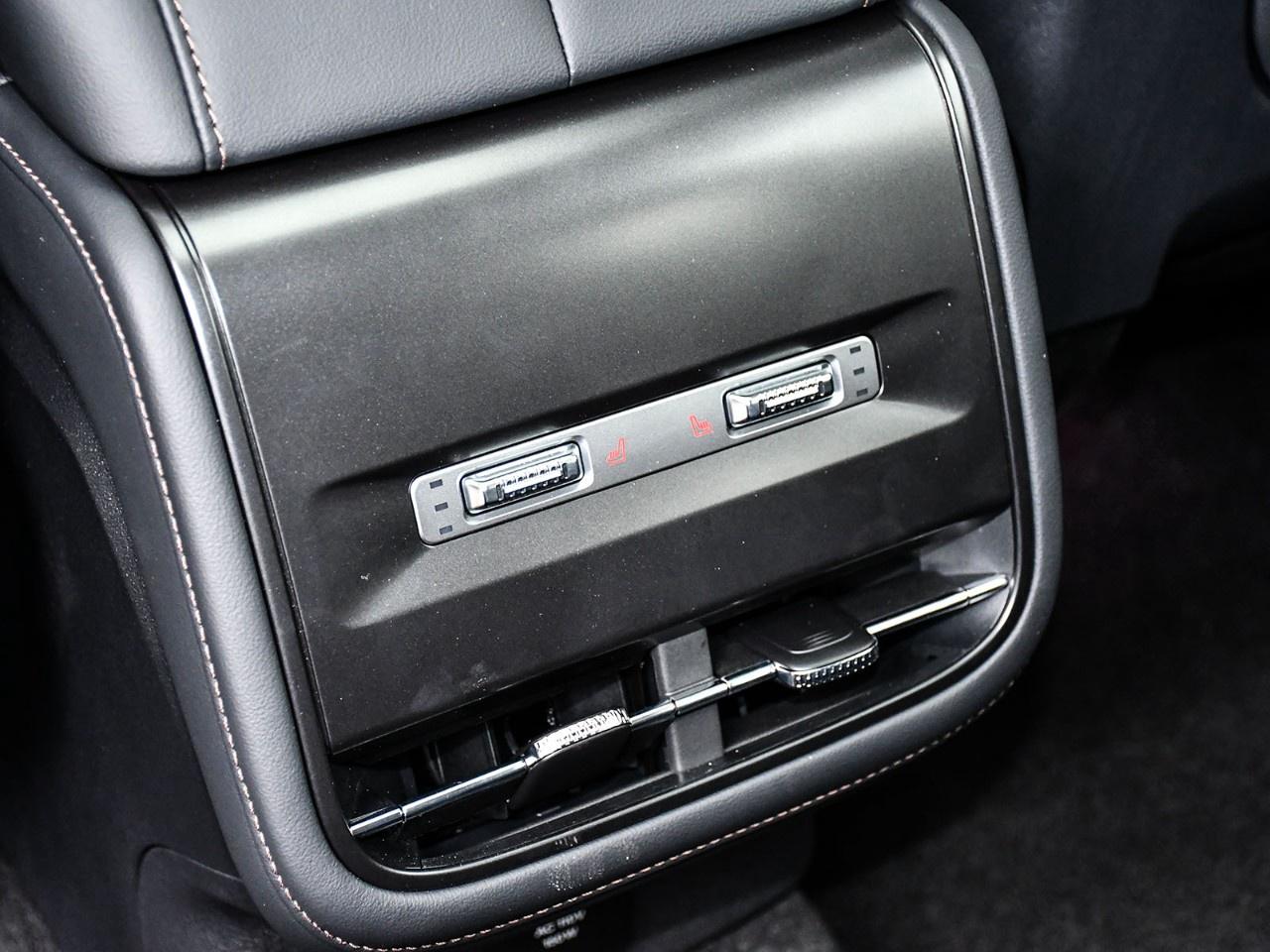 2026 Lincoln Nautilus Reserve AWD Photo