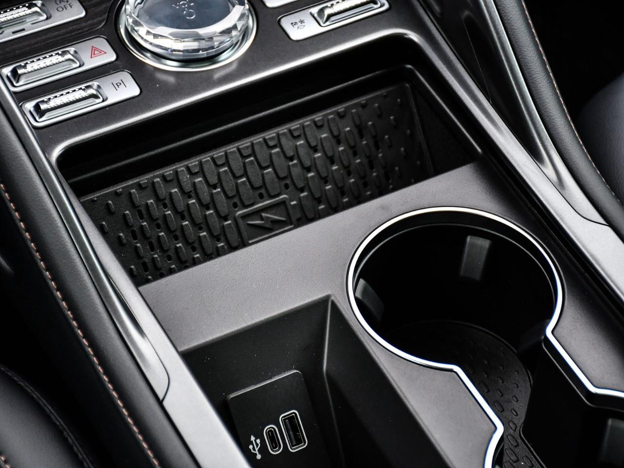 2026 Lincoln Nautilus Reserve AWD Photo