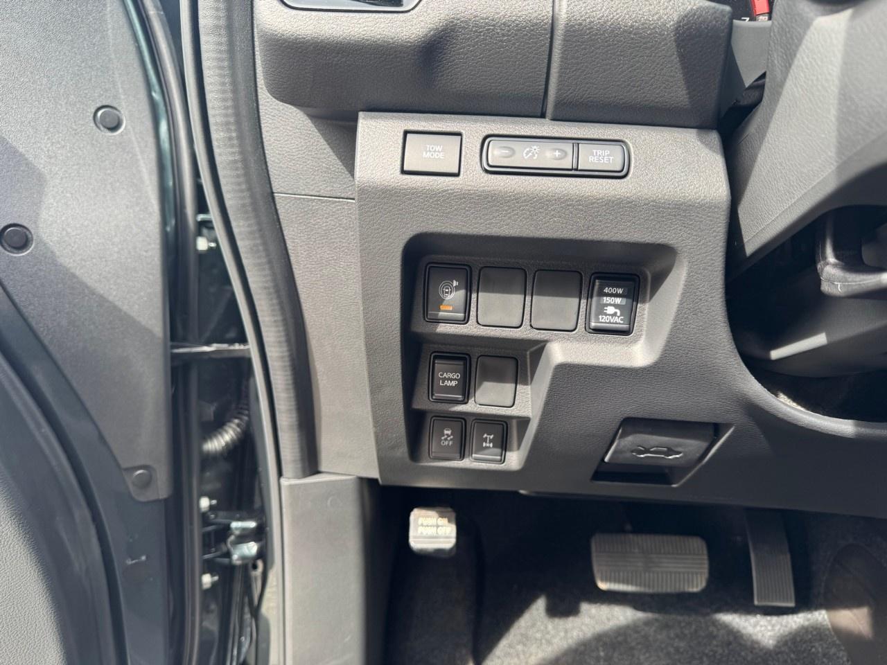 2027 Nissan Frontier Crew Cab 4x4 PRO-4X Photo