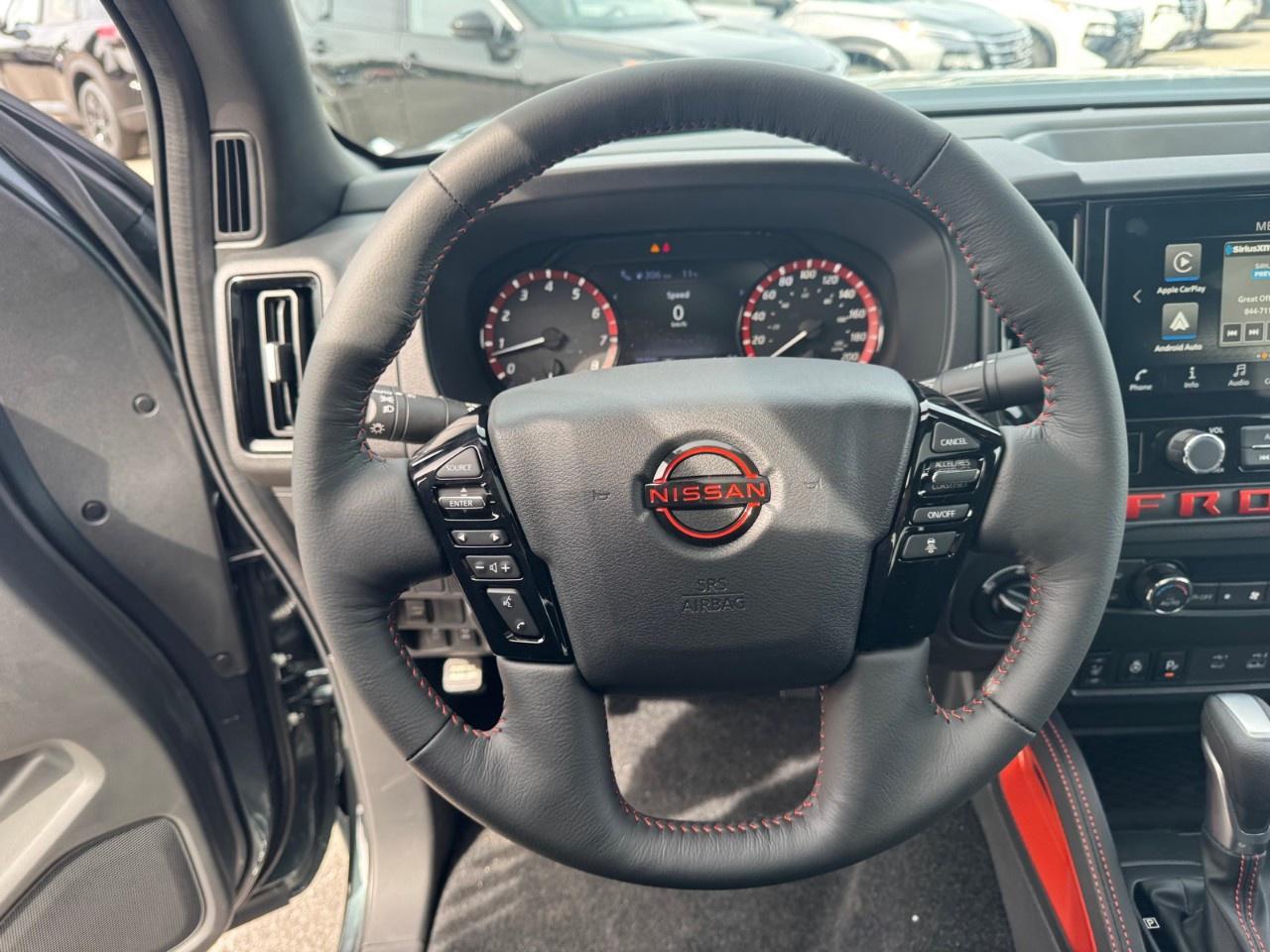 2027 Nissan Frontier Crew Cab 4x4 PRO-4X Photo
