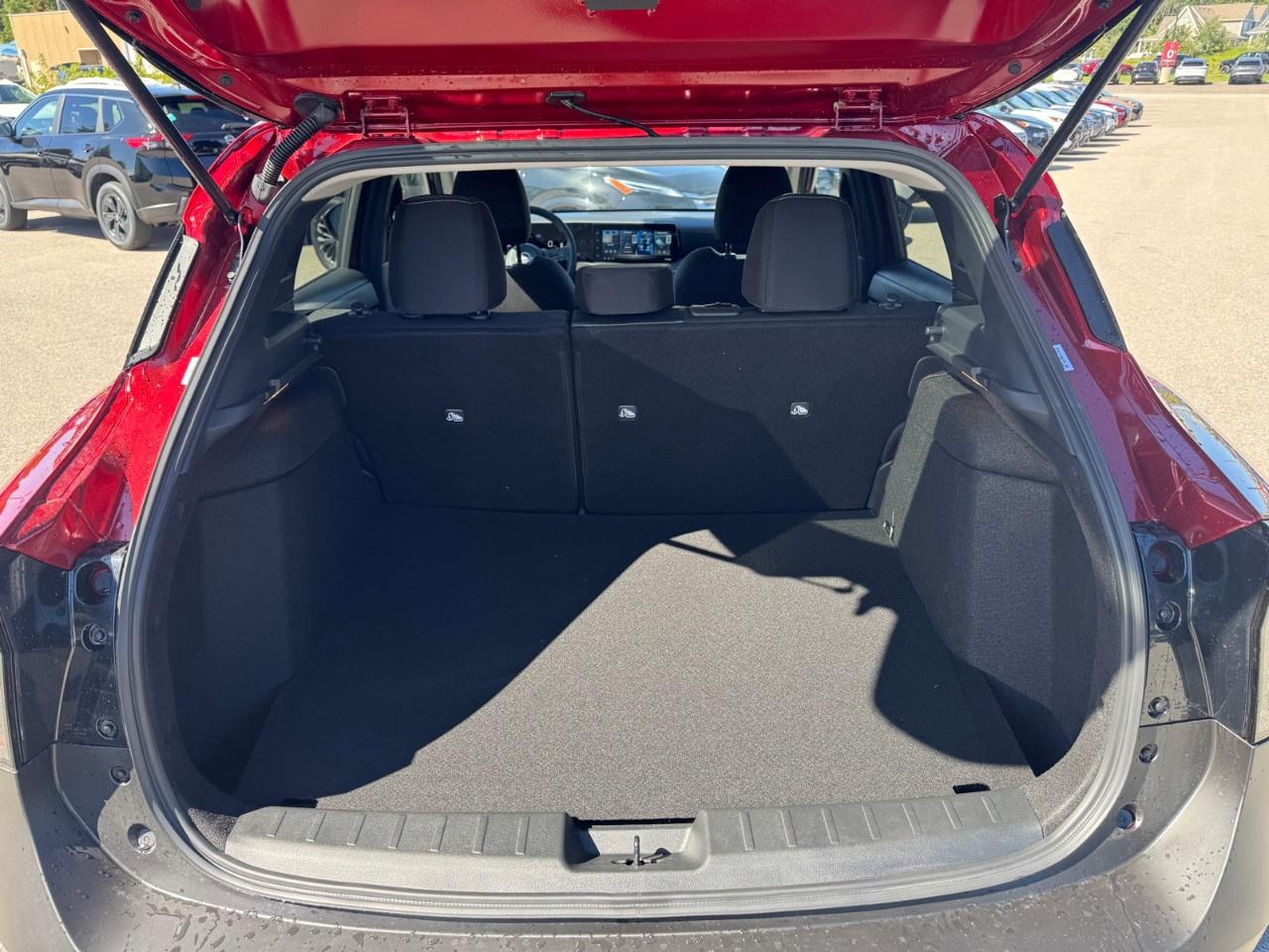 2027 Nissan Kicks SV AWD Photo