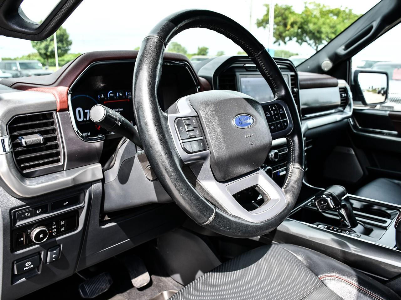 2023 Ford F-150 Lariat NAV | HTD & COOLED SEATS | MAX TRAILER TOW | ADAPTIVE CRUISE Photo