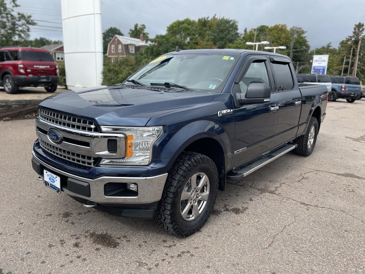 2019 Ford F-150 XLT Photo2