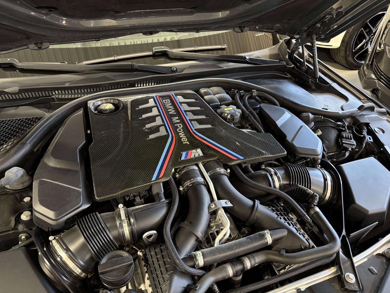 2020 BMW M8 CABRIOLET|AWD|V8TWINTURBO|CARBON|BOWERSWILKINS|HUD Photo
