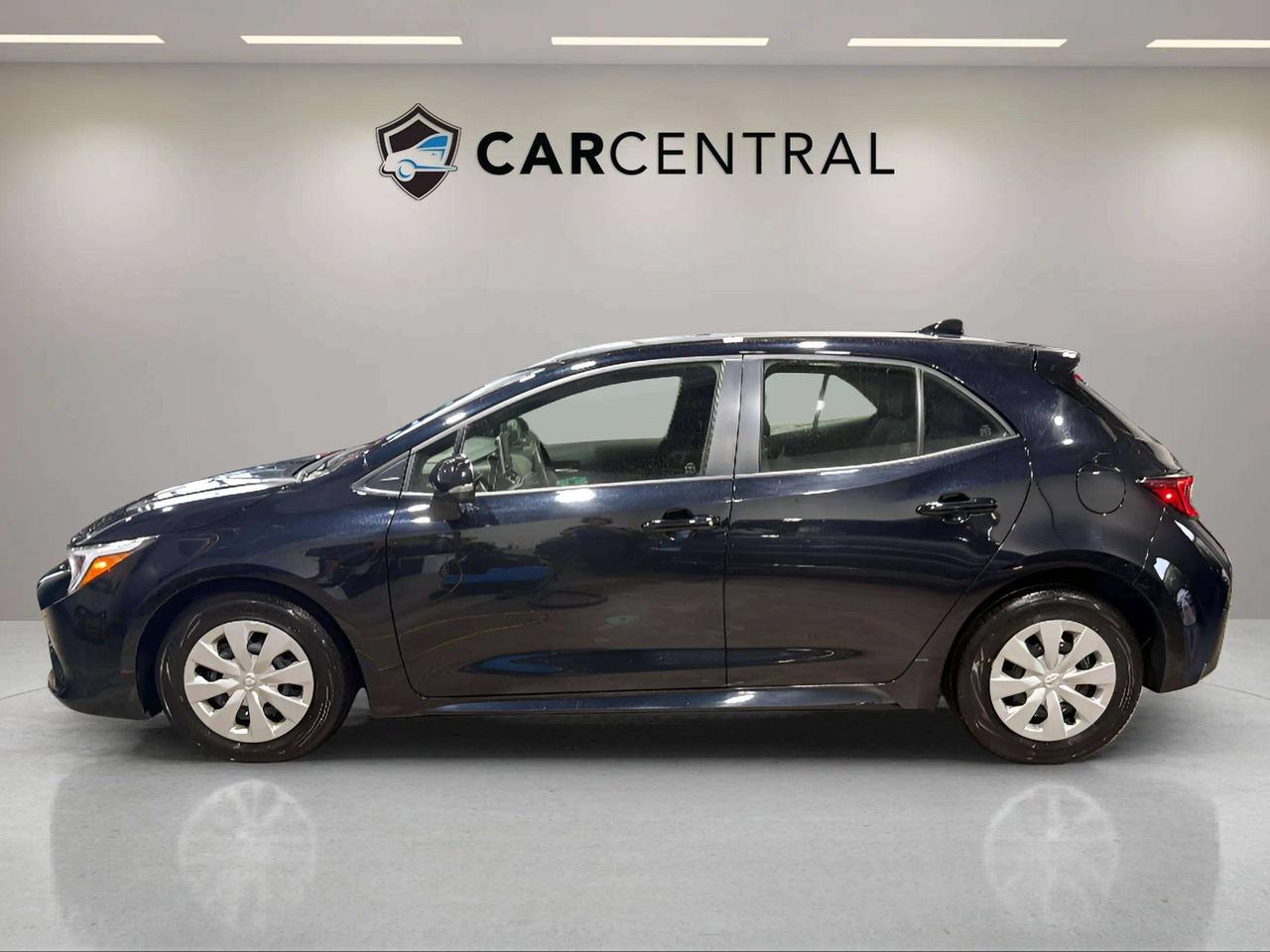 2025 Toyota Corolla SE| CLEAN CARFAX| 1 OWNER| TOYOTA SENSE| CARPLAY Photo5