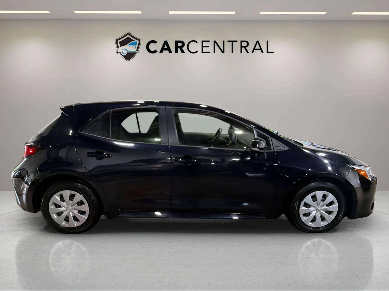 2025 Toyota Corolla SE| CLEAN CARFAX| 1 OWNER| TOYOTA SENSE| CARPLAY Photo
