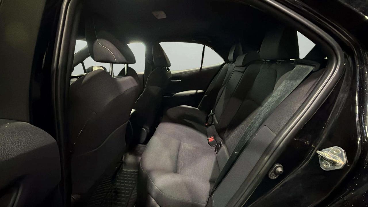 2025 Toyota Corolla SE| CLEAN CARFAX| 1 OWNER| TOYOTA SENSE| CARPLAY Photo