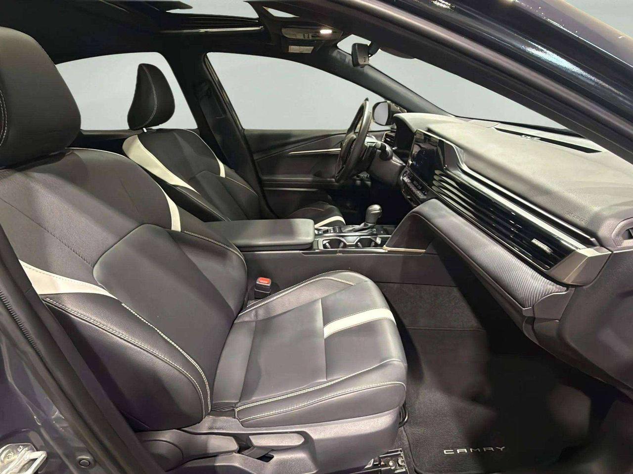 2025 Toyota Camry SE HYBRID AWD | ADAP CRUISE | BSW | LANE ASST Photo