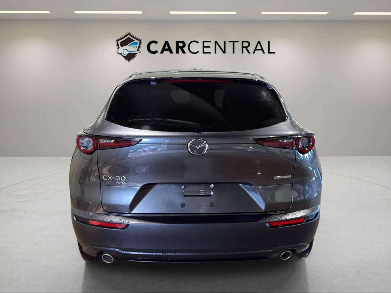 2025 Mazda CX-30 GS| CLEAN CARFAX| LEATHER| HTD SEATS| CARPLAY Photo