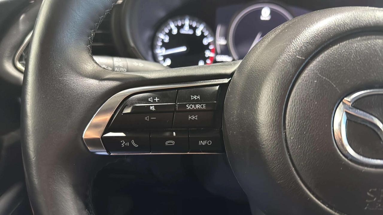 2025 Mazda CX-30 GS| CLEAN CARFAX| LEATHER| HTD SEATS| CARPLAY Photo
