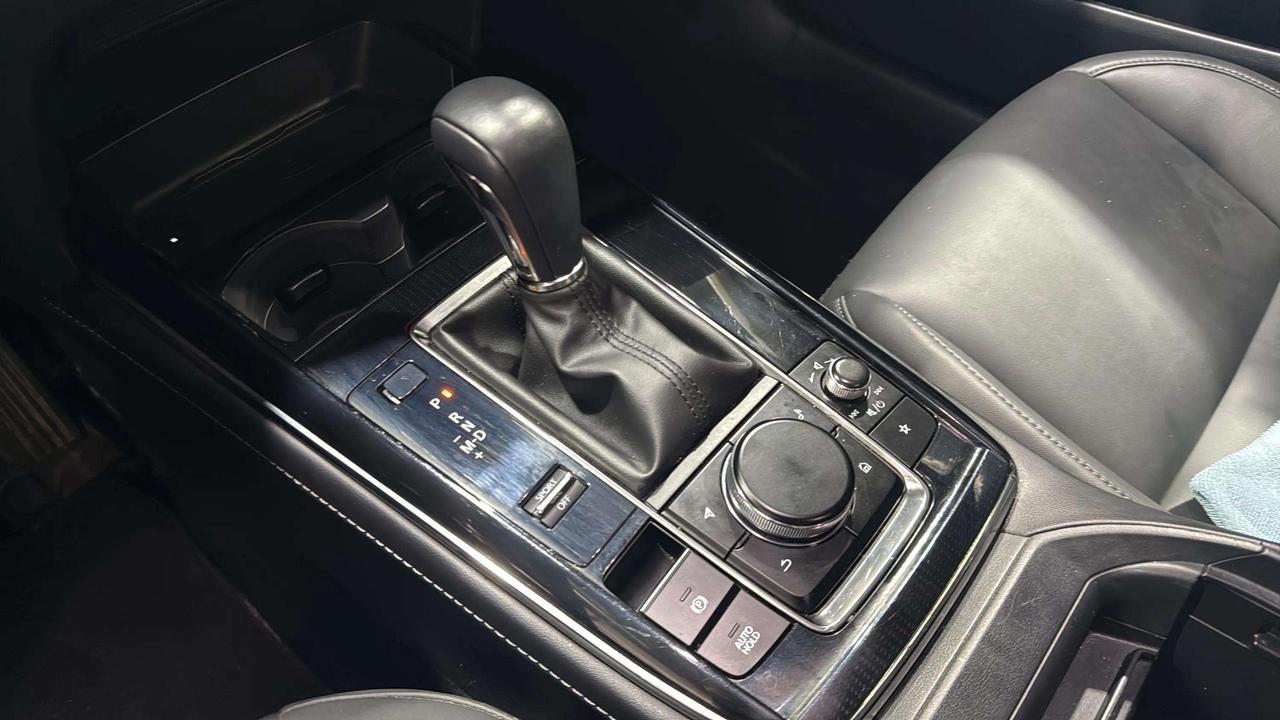 2025 Mazda CX-30 GS| CLEAN CARFAX| LEATHER| HTD SEATS| CARPLAY Photo