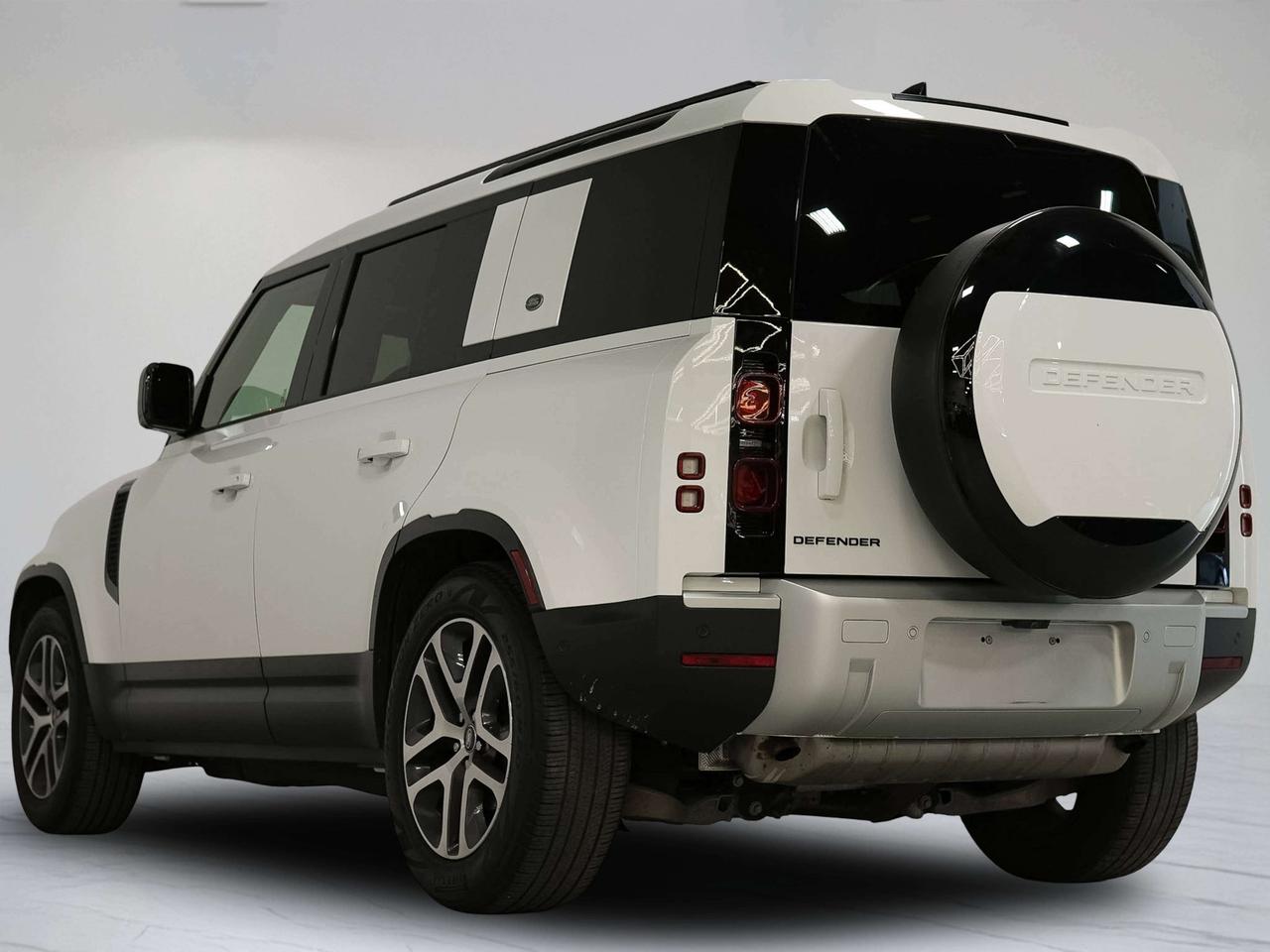 2023 Land Rover Defender S | P300 | 7 PASS | MERIDIAN | 20 IN Photo