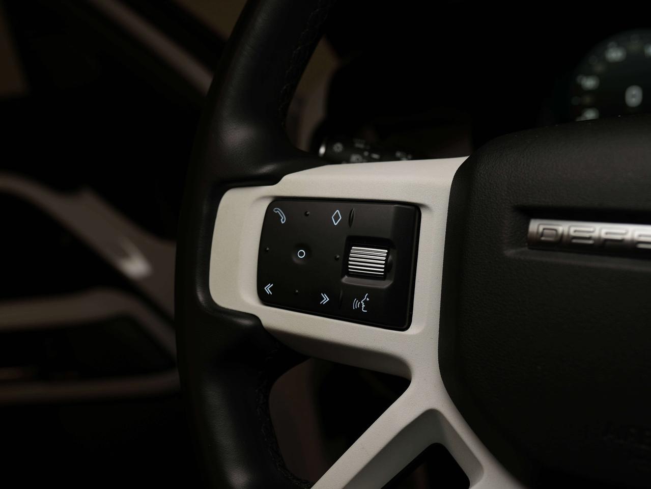 2023 Land Rover Defender S | P300 | 7 PASS | MERIDIAN | 20 IN Photo