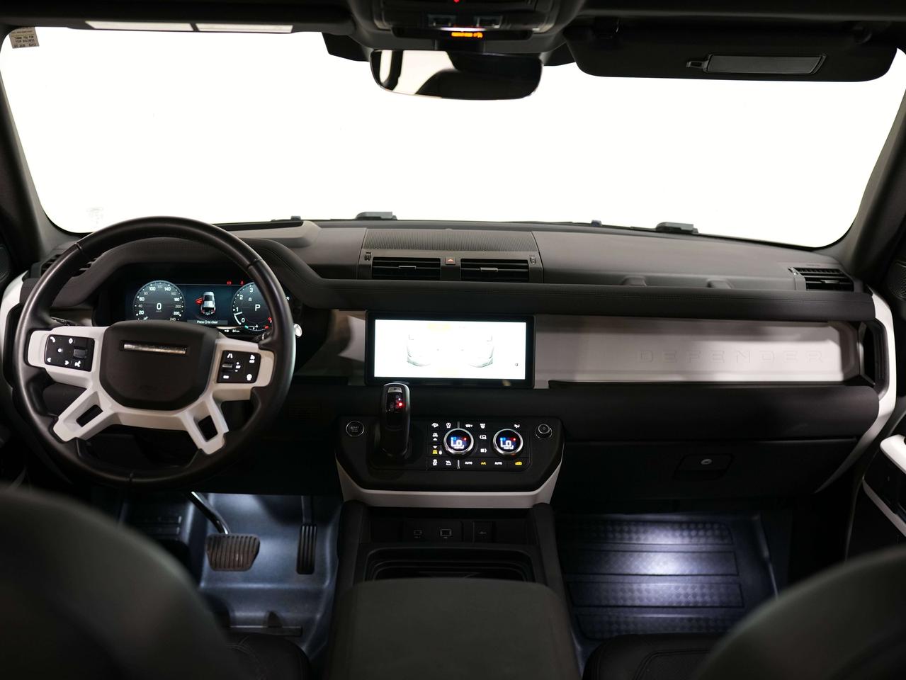 2023 Land Rover Defender S | P300 | 7 PASS | MERIDIAN | 20 IN Photo