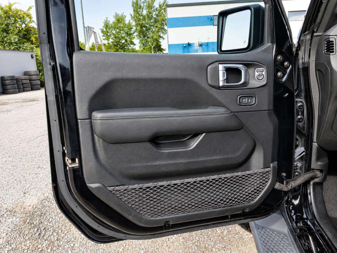 2021 Jeep Wrangler Sahara V6 80th Ani | SkyTop | Alpine NAV | 4X4 Photo