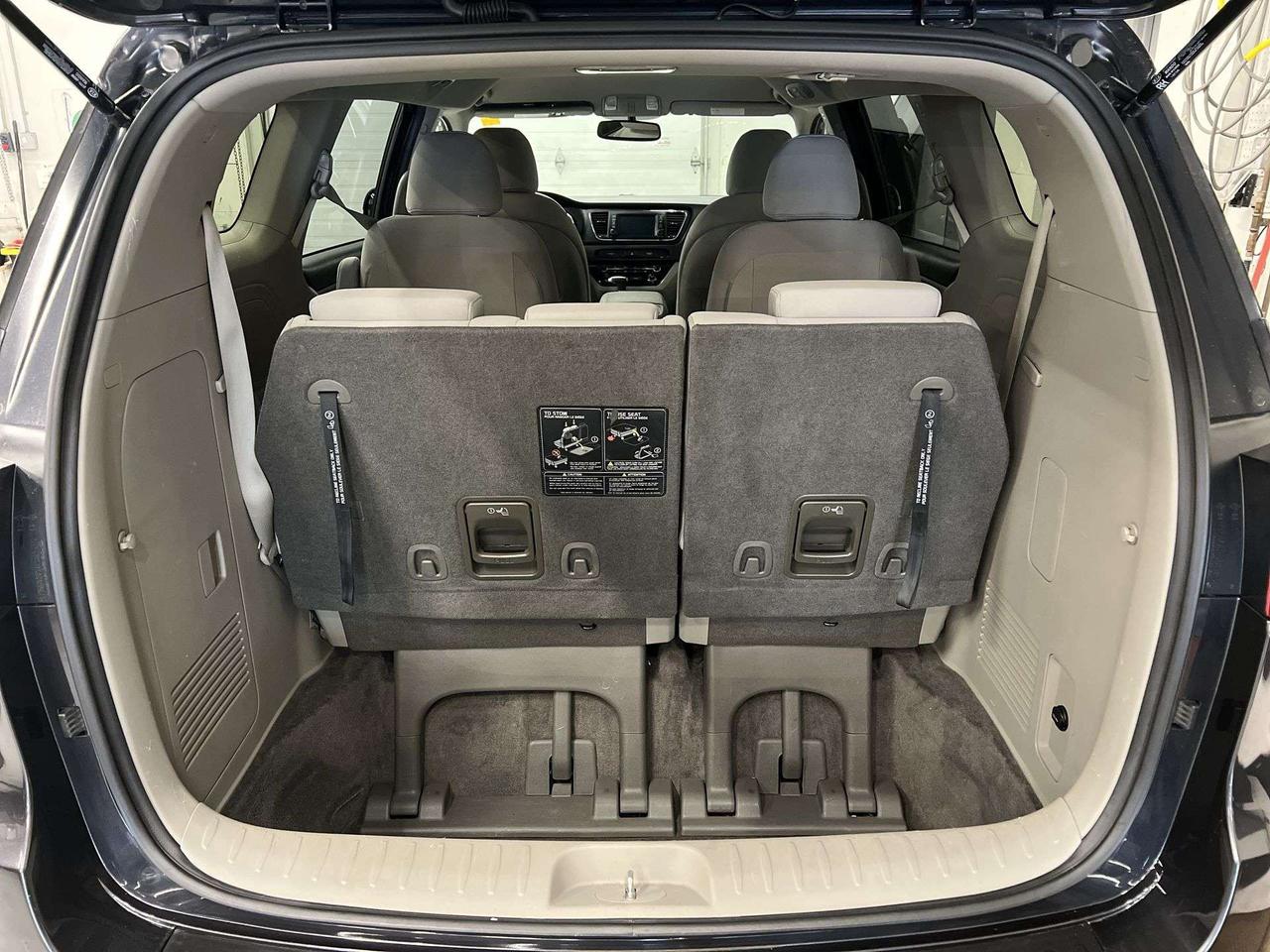 2020 Kia Sedona 7-PASS | HTD SEATS | CARPLAY | CRUISE | BLUETOOTH Photo