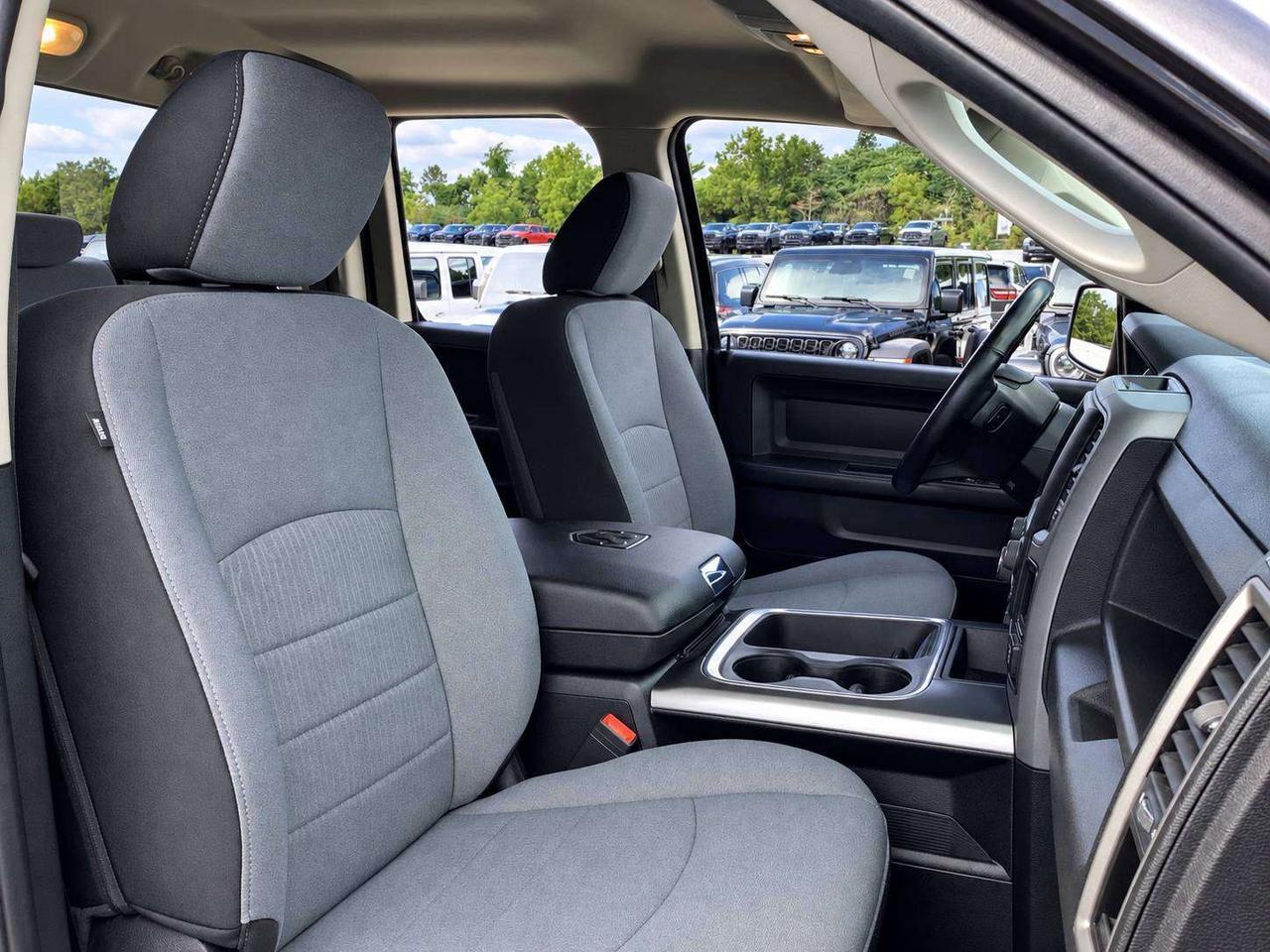 2021 RAM 1500 Night Edition Quad V6 |Sub Zero |Liner Cover | 4X4 Photo