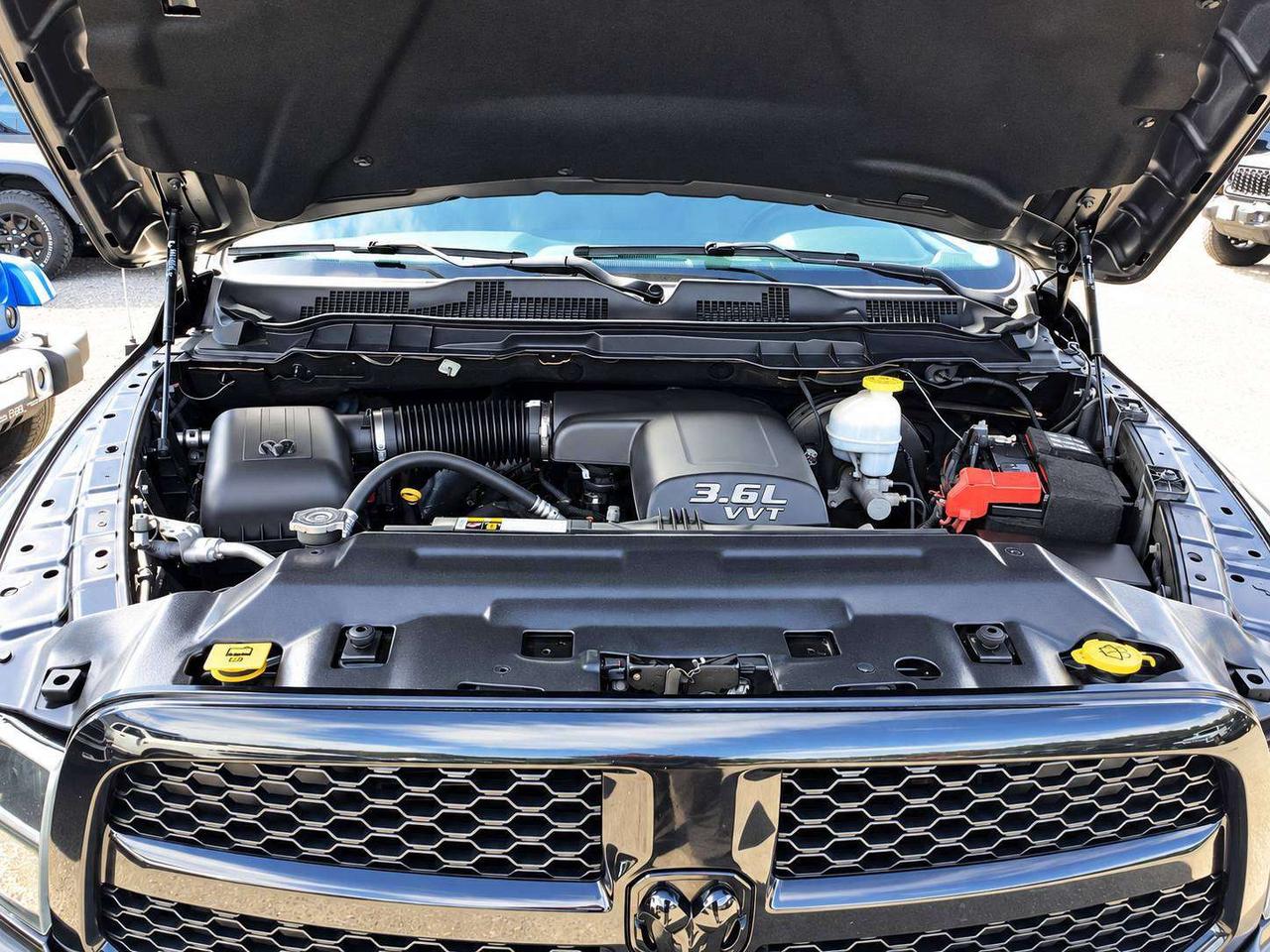 2021 RAM 1500 Night Edition Quad V6 |Sub Zero |Liner Cover | 4X4 Photo