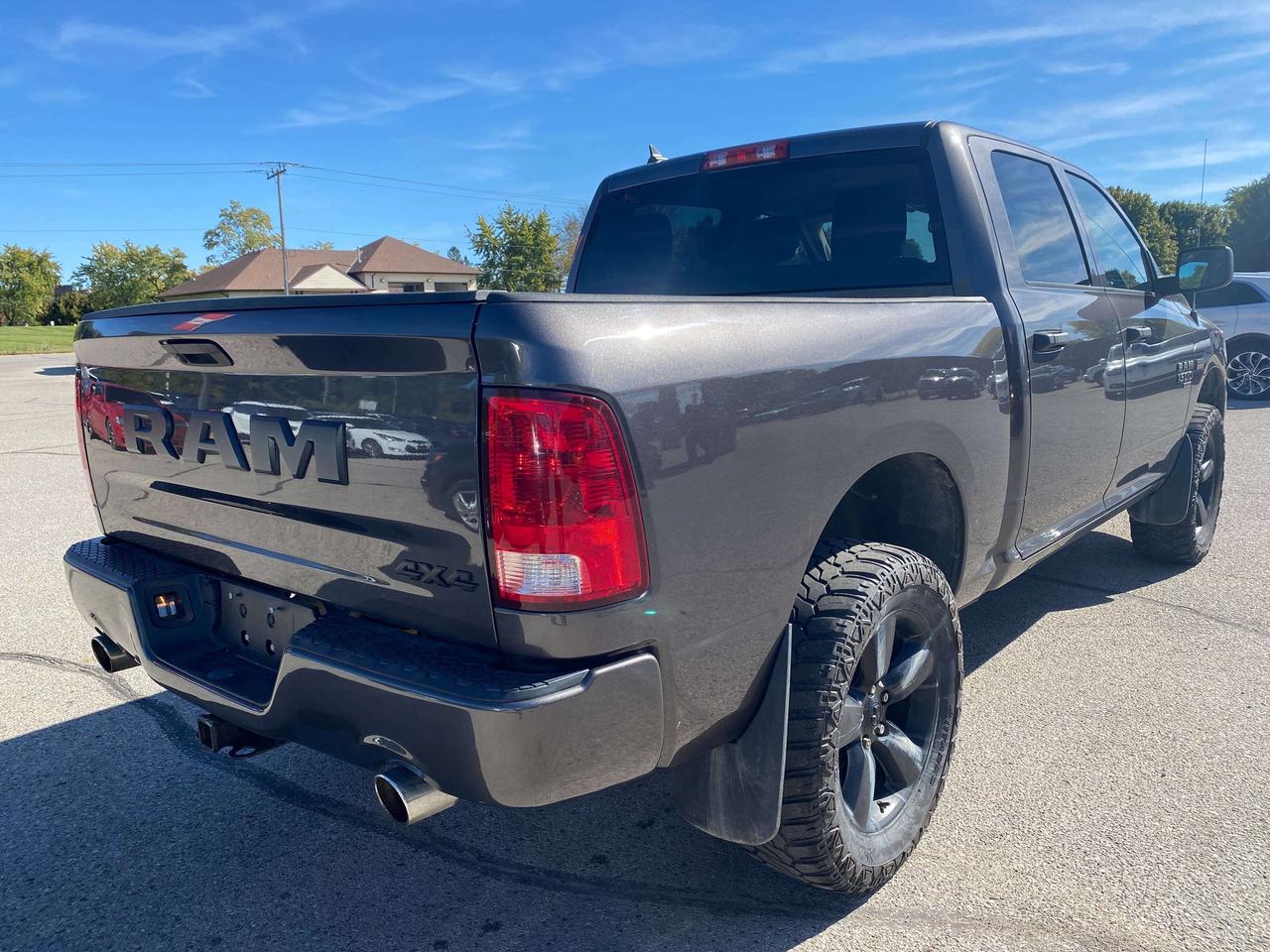 2020 RAM 1500 EXPRESS, 4X4, CLEAN CARFAX,REMOTE START, 5.7L! - Photo #8