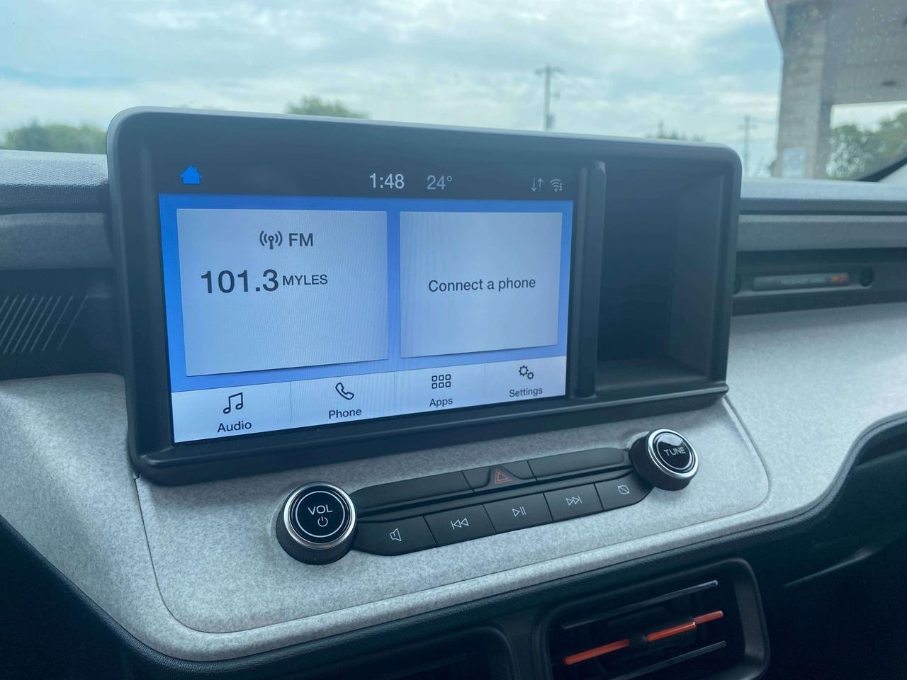 2022 Ford Maverick XLT, SUNROOF, LOW MILEAGE, 4.5FT BOX! - Photo #16