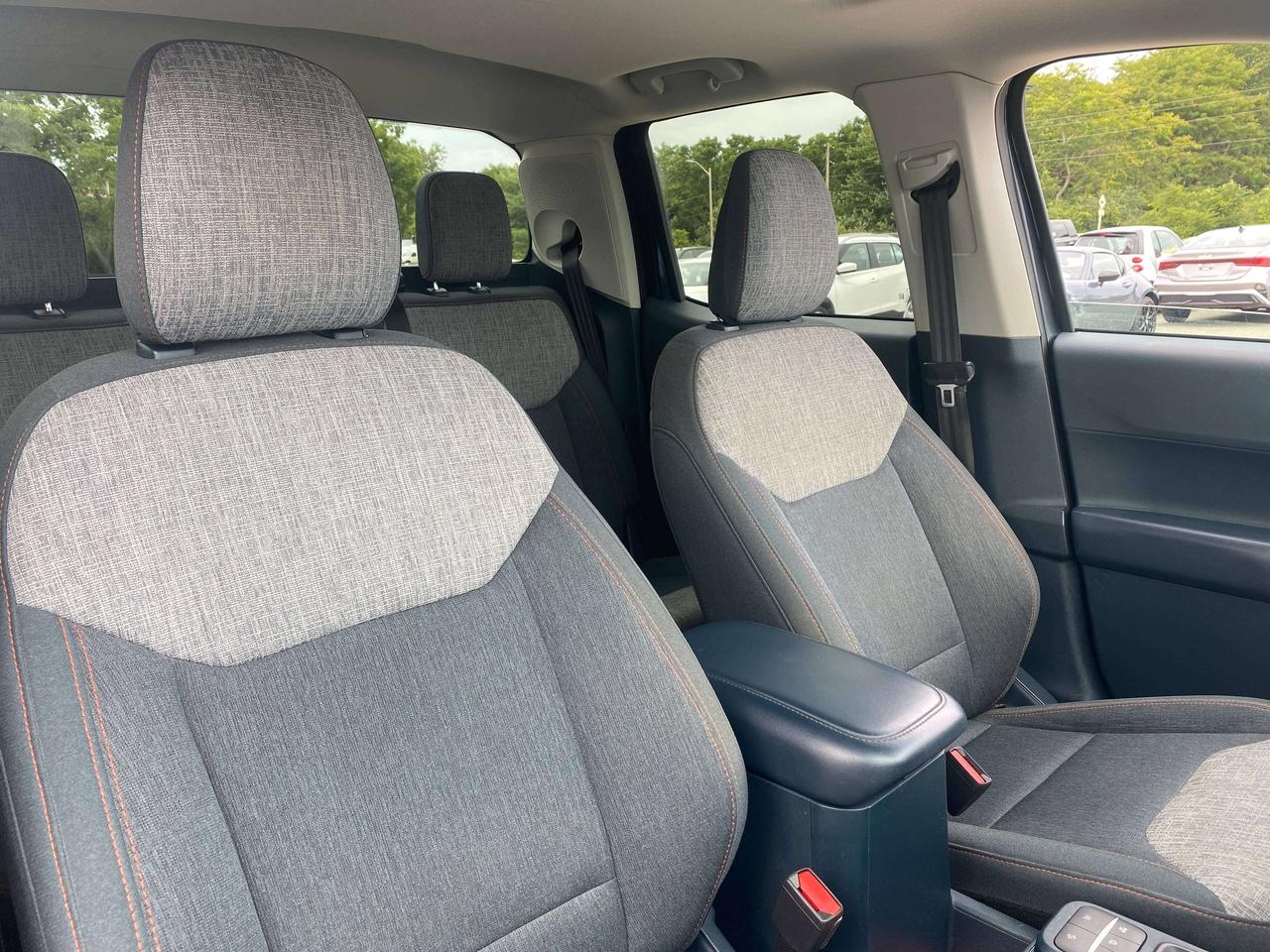 2022 Ford Maverick XLT, SUNROOF, LOW MILEAGE, 4.5FT BOX! - Photo #24