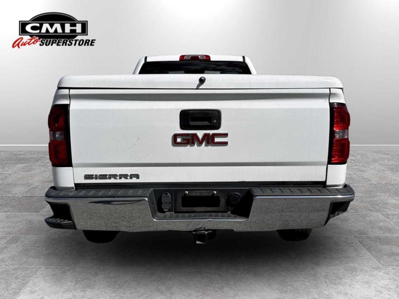 2014 GMC Sierra 1500 **VERY LOW KMS** Photo