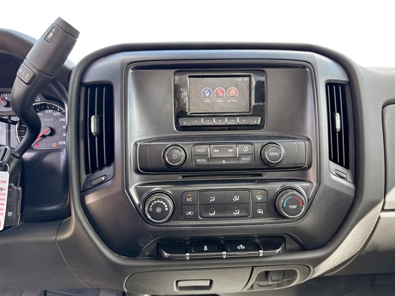 2014 GMC Sierra 1500 **VERY LOW KMS** Photo
