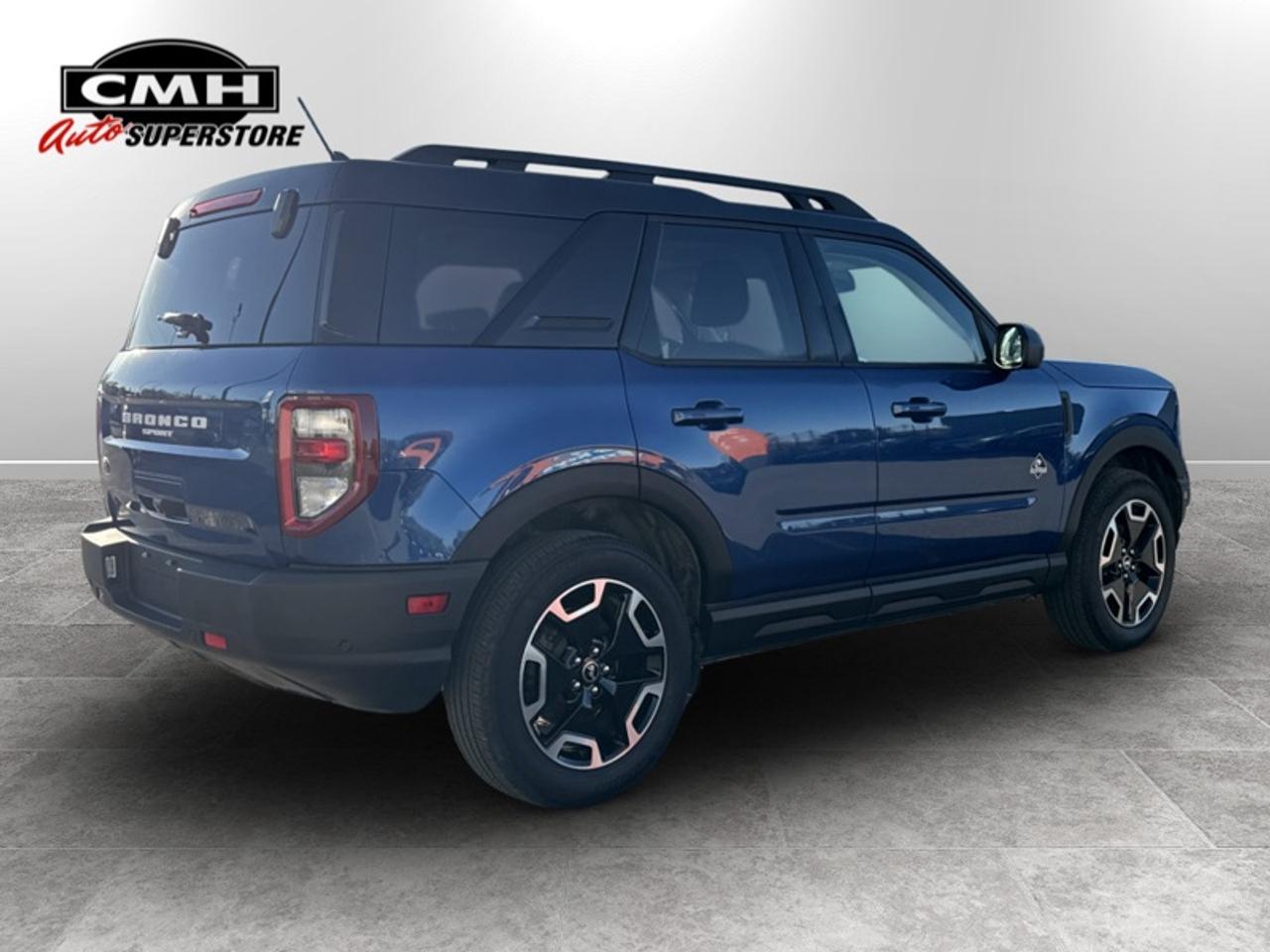2024 Ford Bronco Sport Outer Banks w/Tech Pkg  *CLEAN CARFAX* Photo4