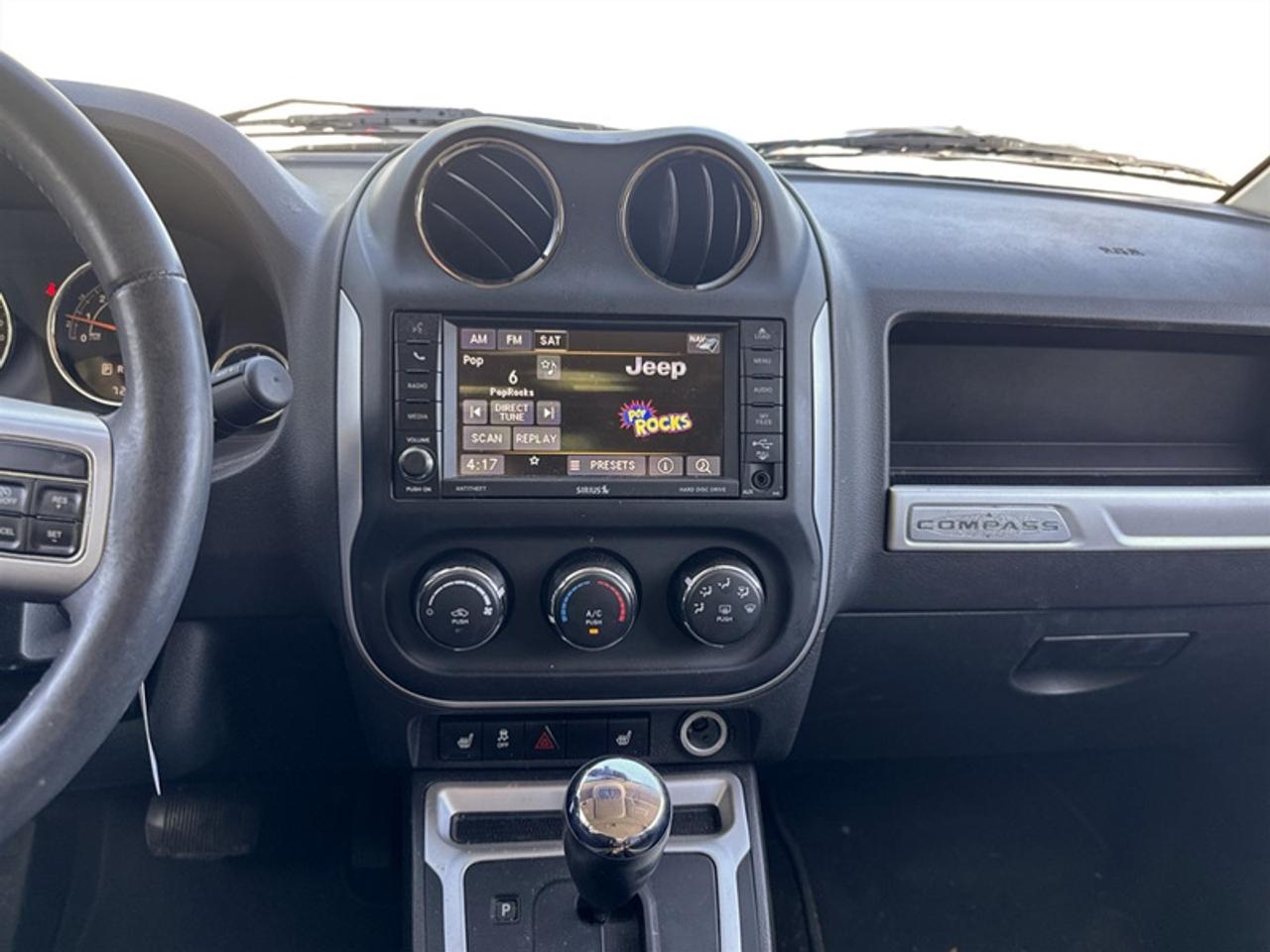 2017 Jeep Compass High Altitude  *CLEAN CARFAX - LOW KMS* Photo