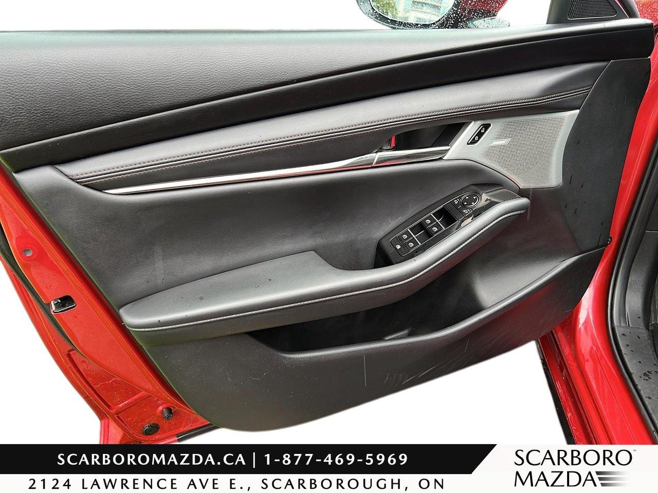 2025 Mazda MAZDA3 GT Photo