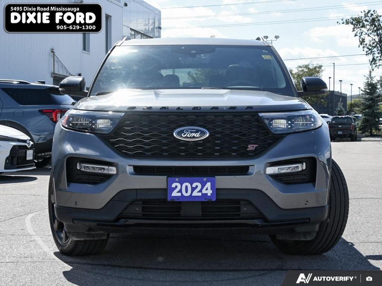 2024 Ford Explorer ST Photo1