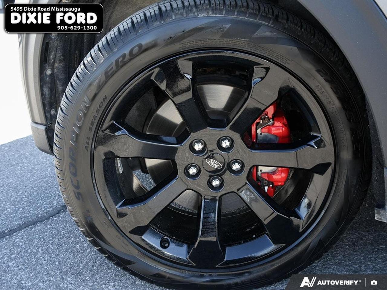 2024 Ford Explorer ST Photo