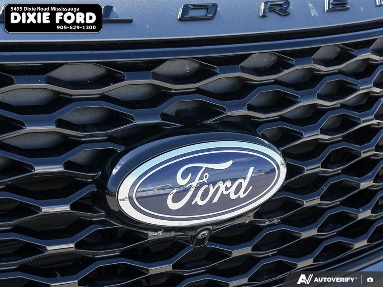 2024 Ford Explorer ST Photo