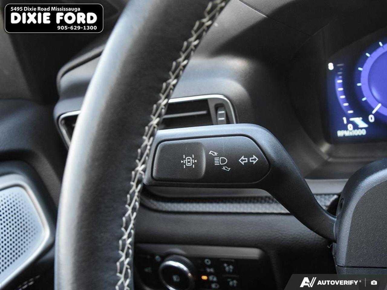 2024 Ford Explorer ST Photo