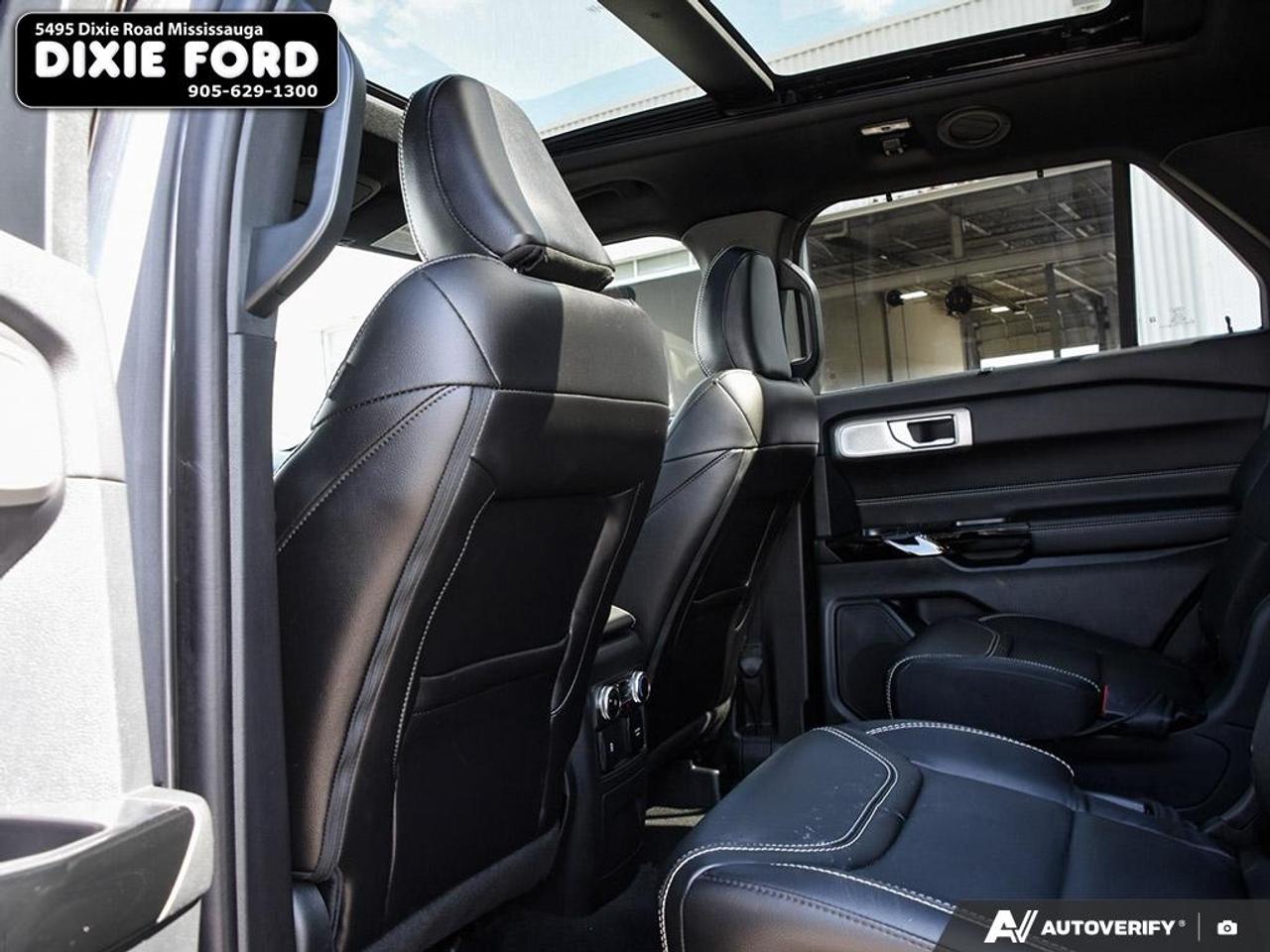2024 Ford Explorer ST Photo