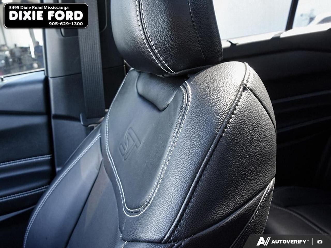 2024 Ford Explorer ST Photo