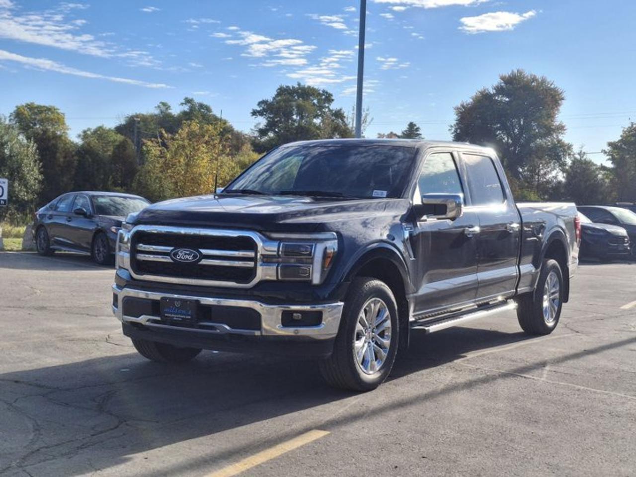 2025 Ford F-150 Lariat Crew 4X4 | 502A | 3.5L Twin Turbo EcoBoost |  Leather | Sunroof | HUD | Nav | and More ! Photo0