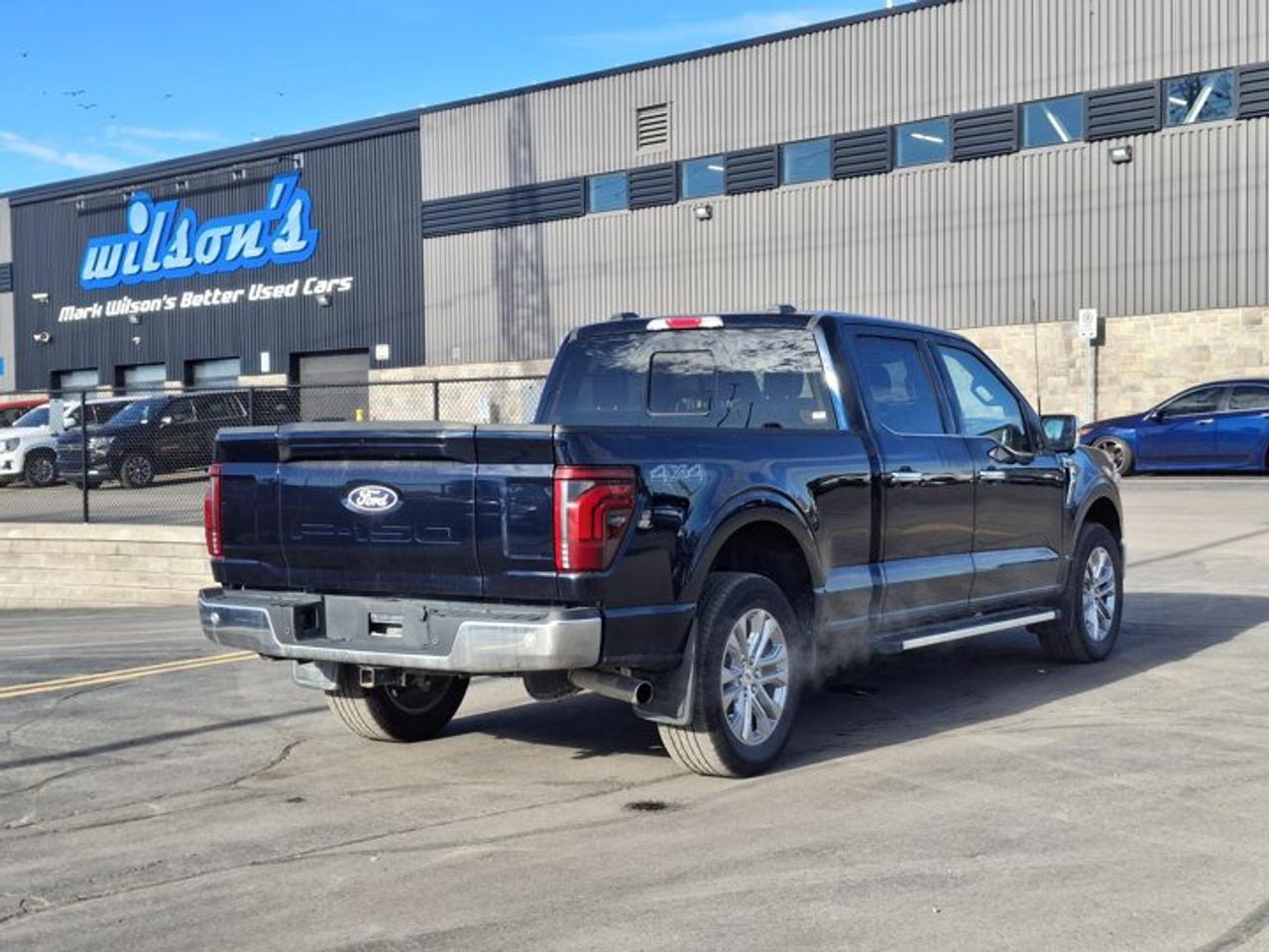 2025 Ford F-150 Lariat Crew 4X4 | 502A | 3.5L Twin Turbo EcoBoost |  Leather | Sunroof | HUD | Nav | and More ! Photo