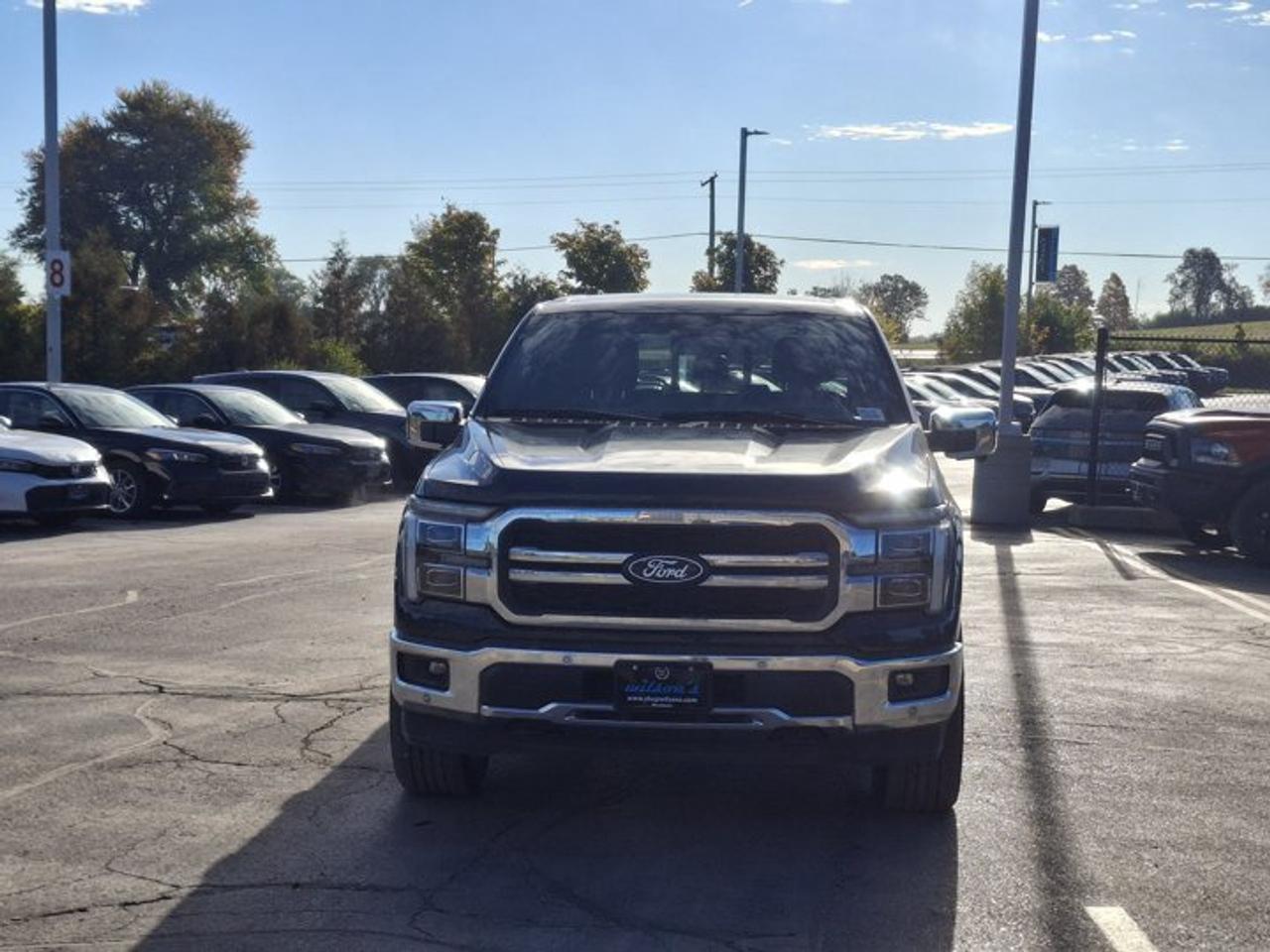 2025 Ford F-150 Lariat Crew 4X4 | 502A | 3.5L Twin Turbo EcoBoost |  Leather | Sunroof | HUD | Nav | and More ! Photo