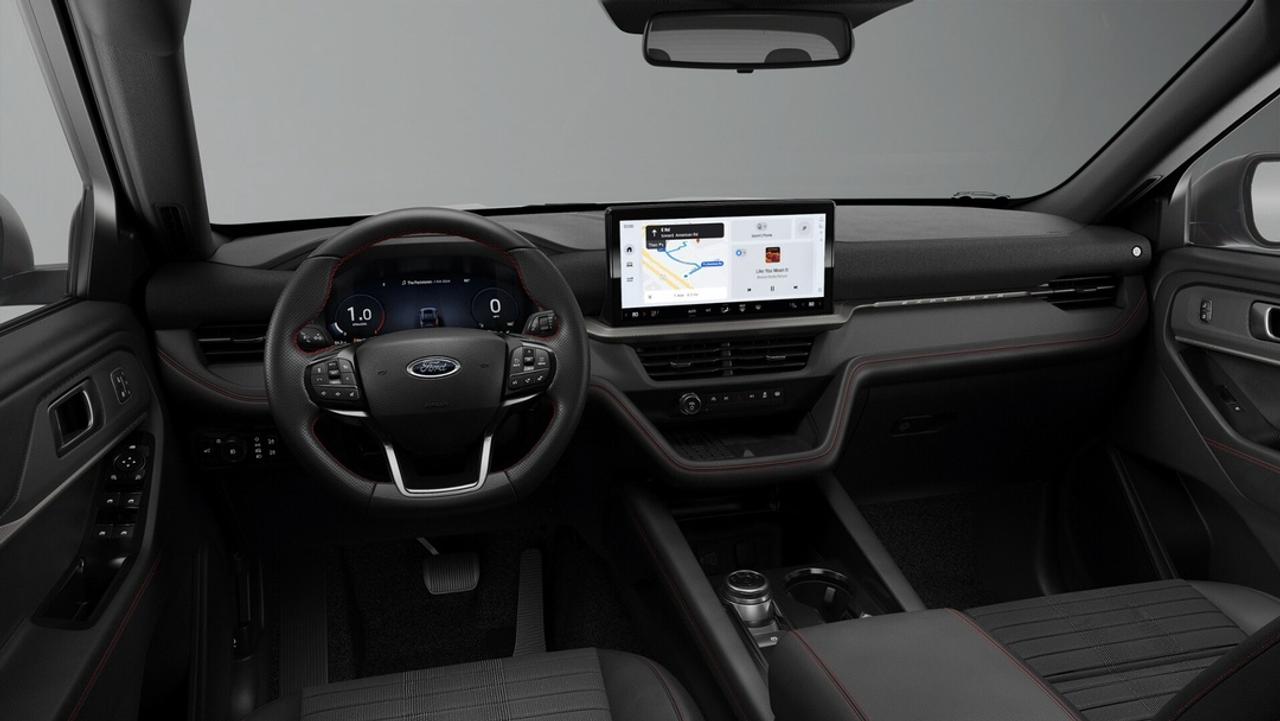 2027 Ford Explorer ST-Line Photo