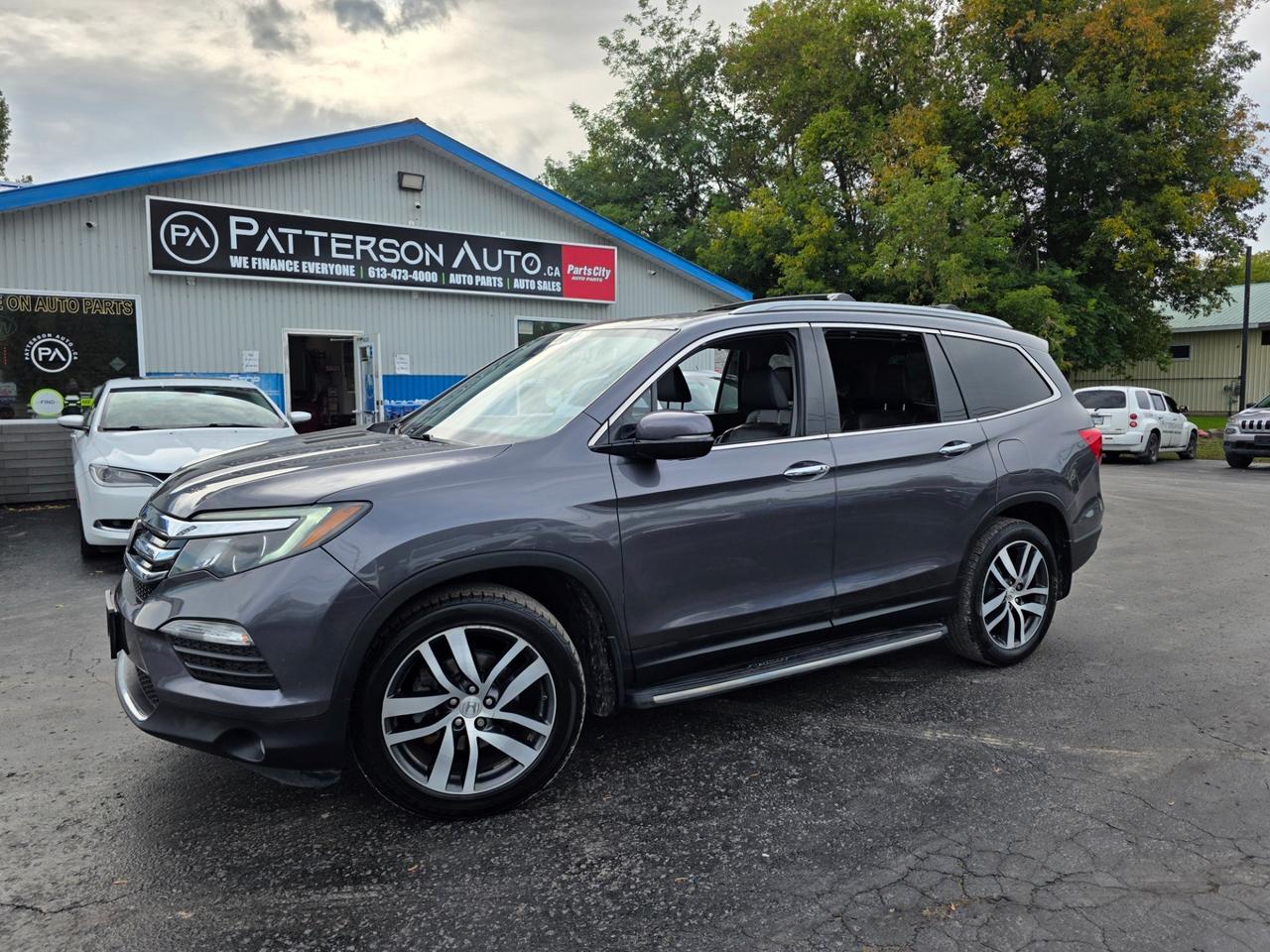 2018 Honda Pilot Touring - Photo #1