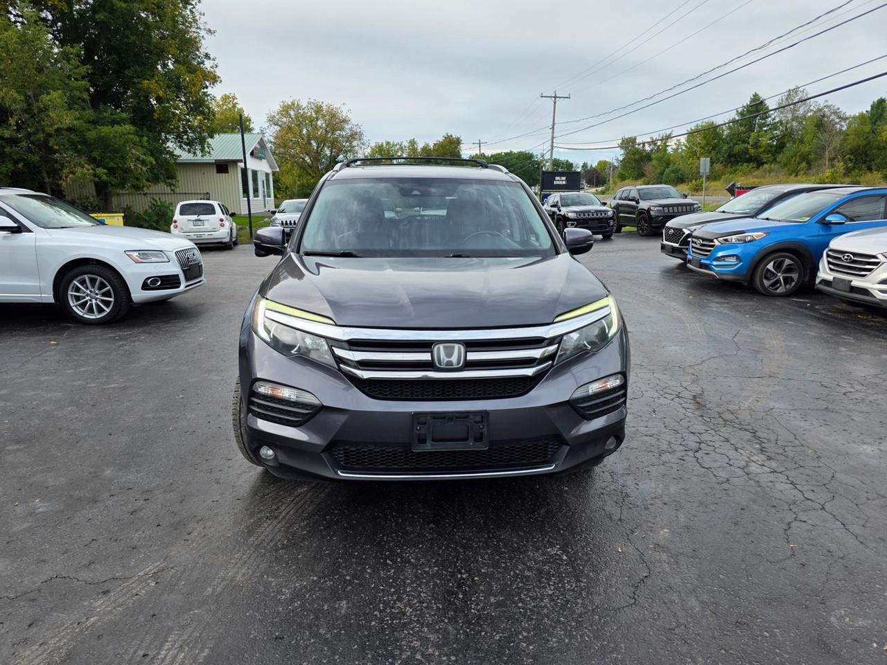 2018 Honda Pilot Touring Photo