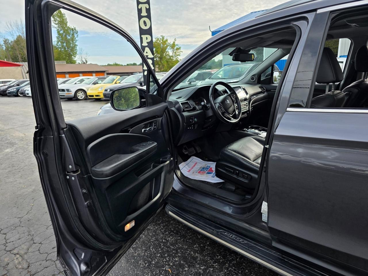 2018 Honda Pilot Touring Photo