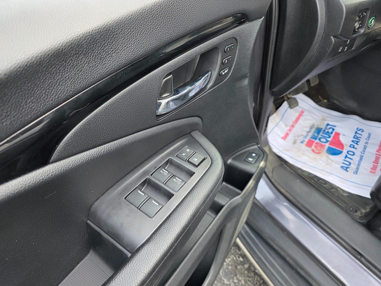 2018 Honda Pilot Touring Photo