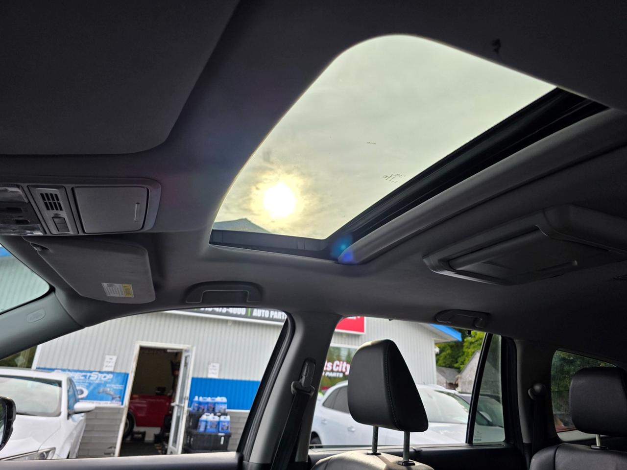 2018 Honda Pilot Touring Photo