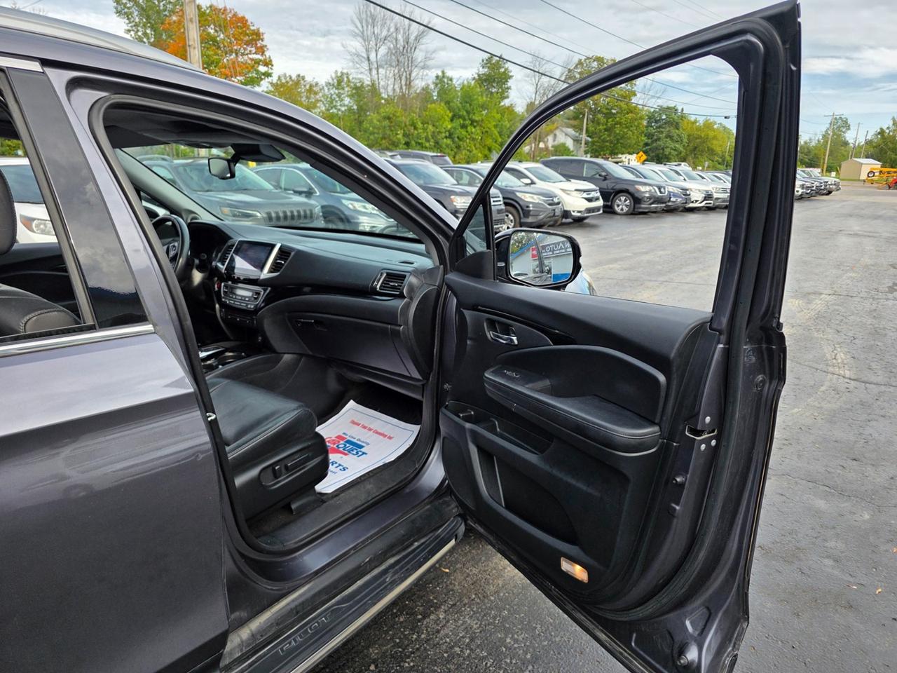 2018 Honda Pilot Touring Photo