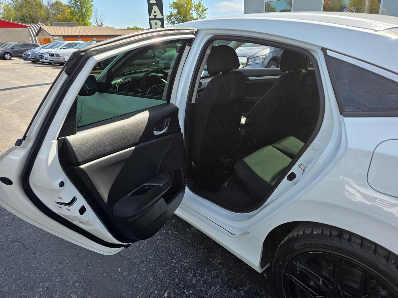 2019 Honda Civic LX Photo