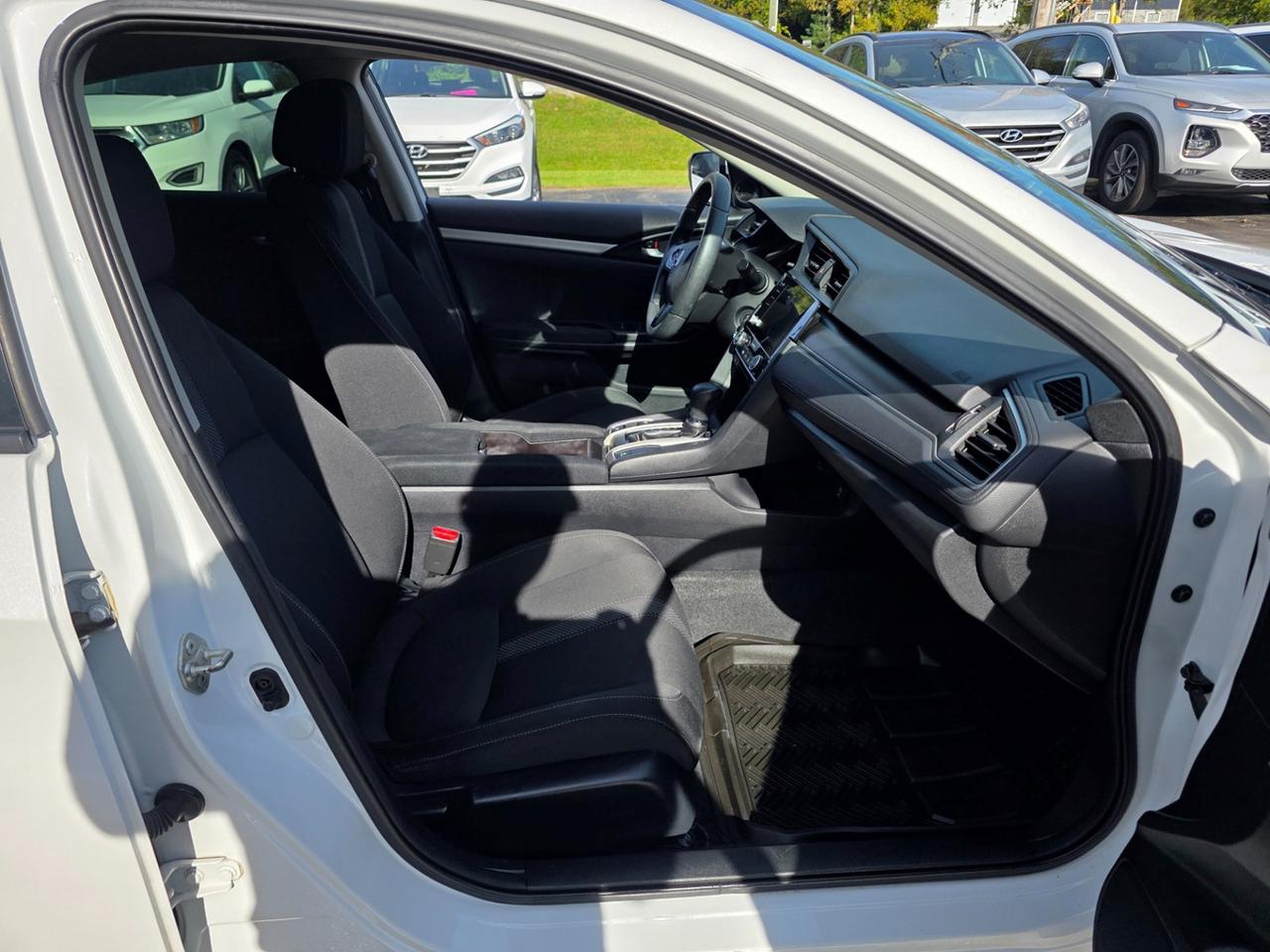 2019 Honda Civic LX Photo
